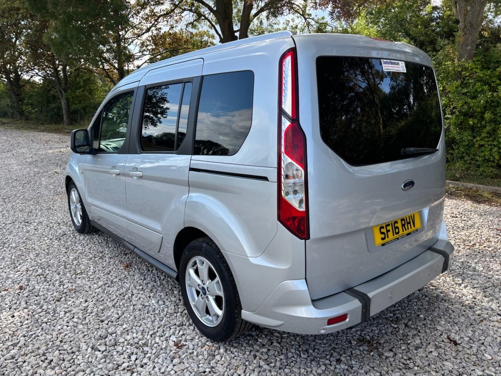 Used Ford Tourneo Connect 2016 for sale - 76783496: Photo 19