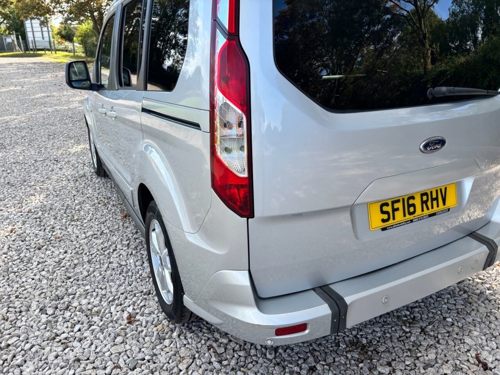 Used Ford Tourneo Connect 2016 for sale - 76783496: Photo 22