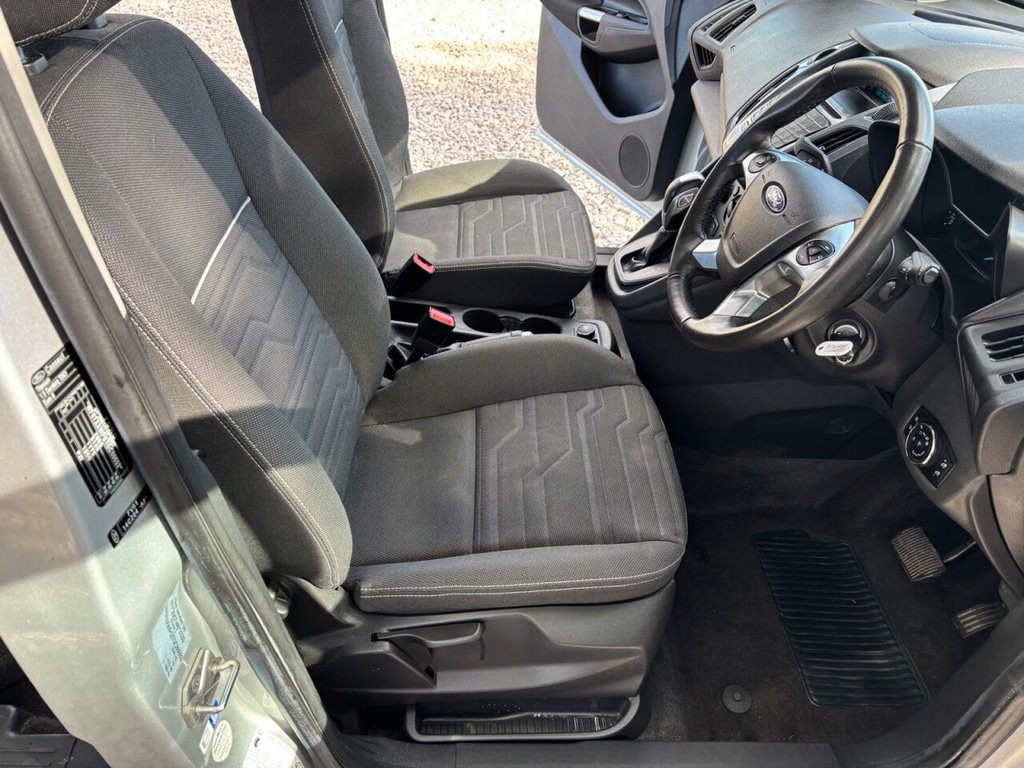 Used Ford Tourneo Connect 2016 for sale - 76783496: Photo 35