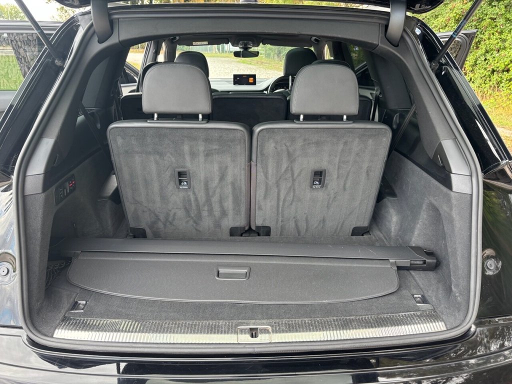 Used Audi Q7 2017 for sale - 76783458: Photo 24