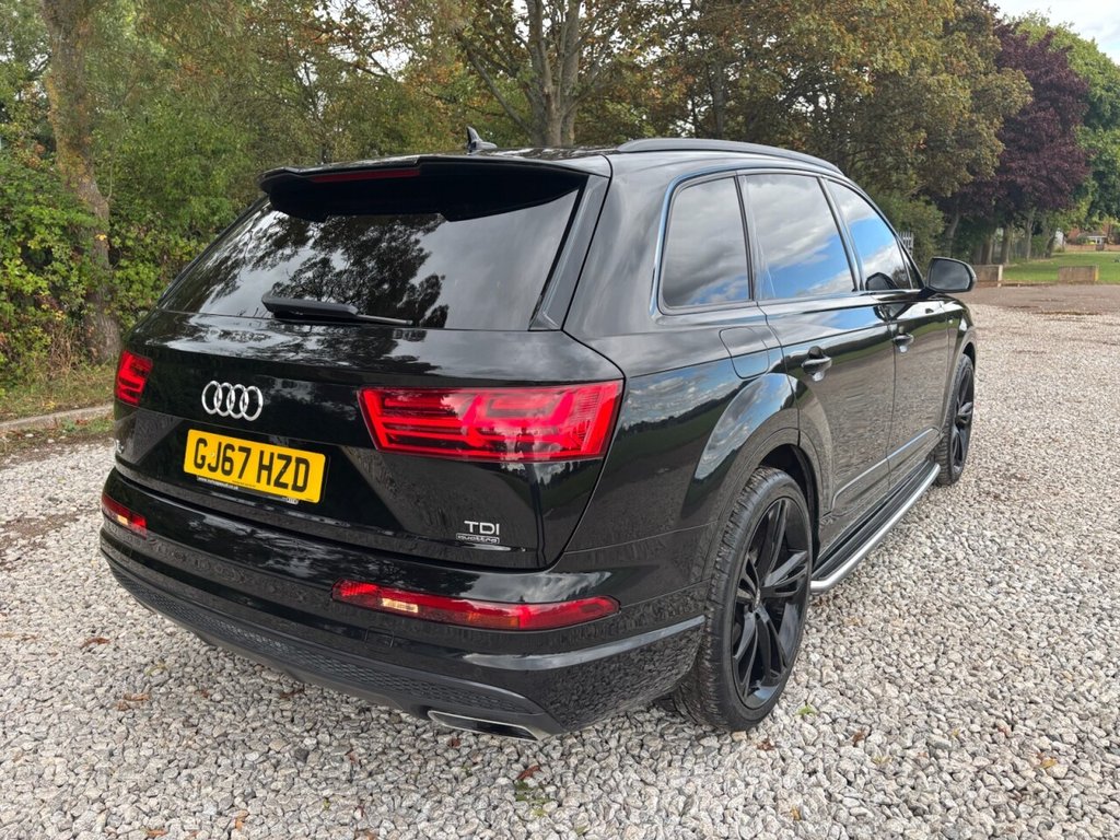 Used Audi Q7 2017 for sale - 76783458: Photo 4