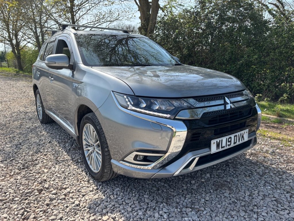 Used Mitsubishi Outlander 2019 for sale - 78167617: Photo 1