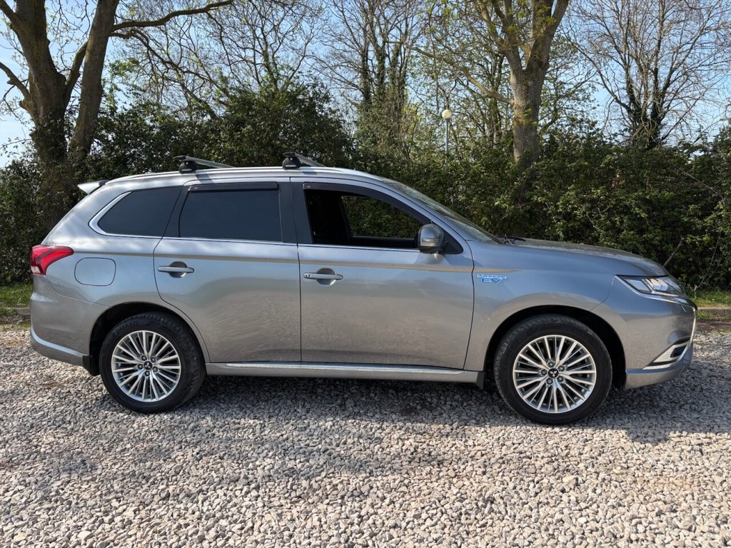 Used Mitsubishi Outlander 2019 for sale - 78167617: Photo 3