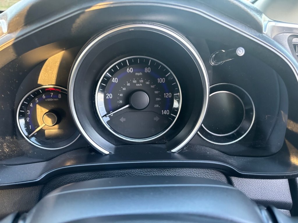 Used Honda Jazz 2019 for sale - 76783682: Photo 33