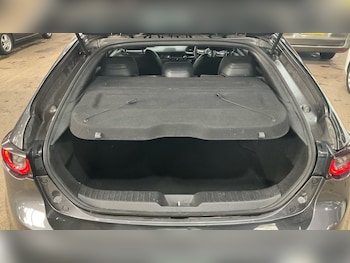 Used Mazda Mazda3 2022 for sale - 76783611: Photo