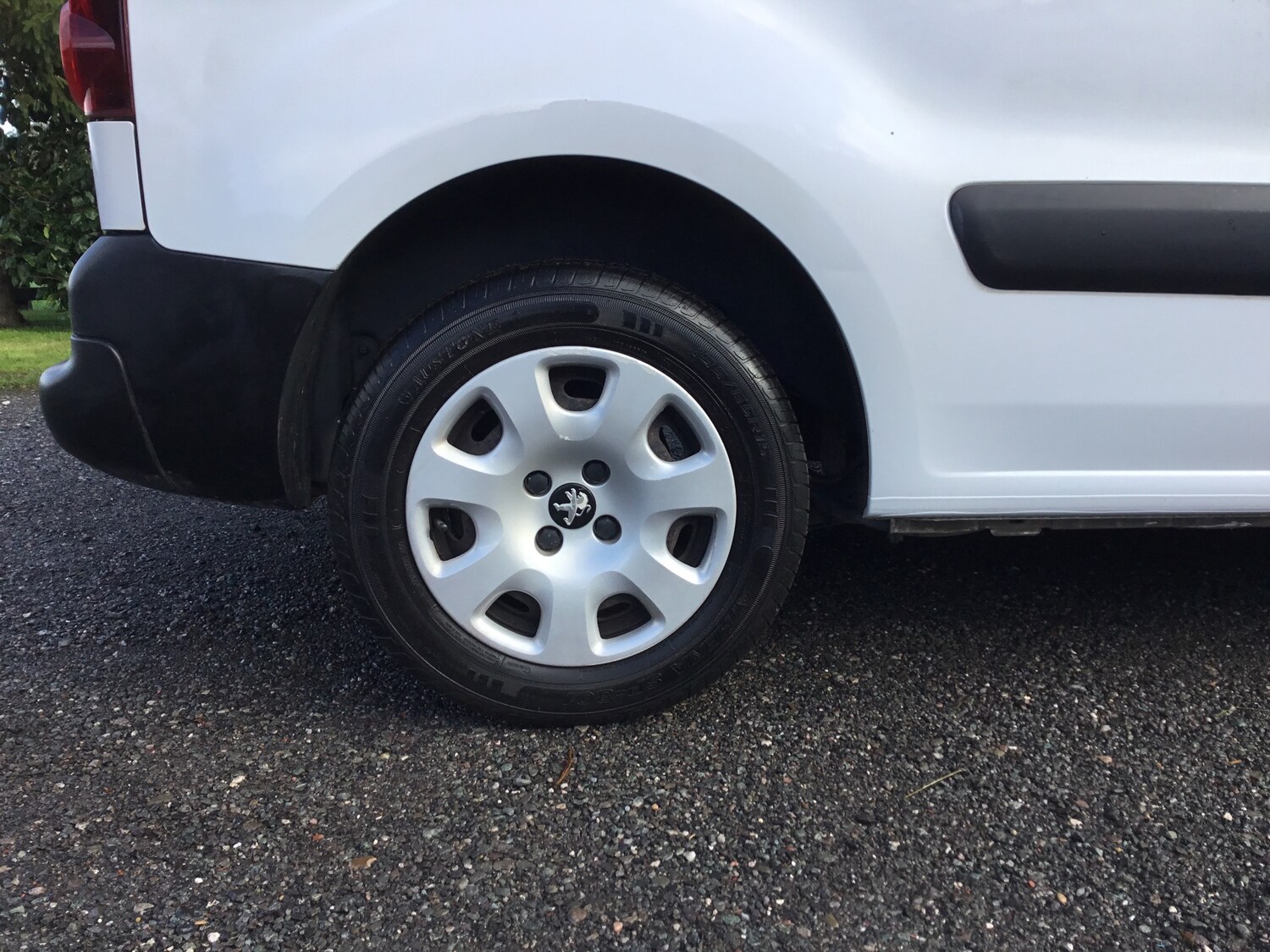 Used Peugeot Partner 2017 for sale - 76436504: Photo 7