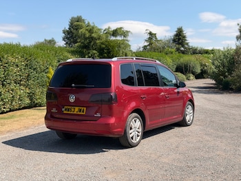 Used Volkswagen Touran 2013 for sale - 79142579: Photo