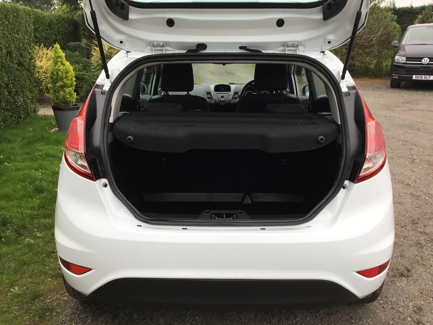 Used Ford Fiesta 2012 for sale - 76418084: Photo 15