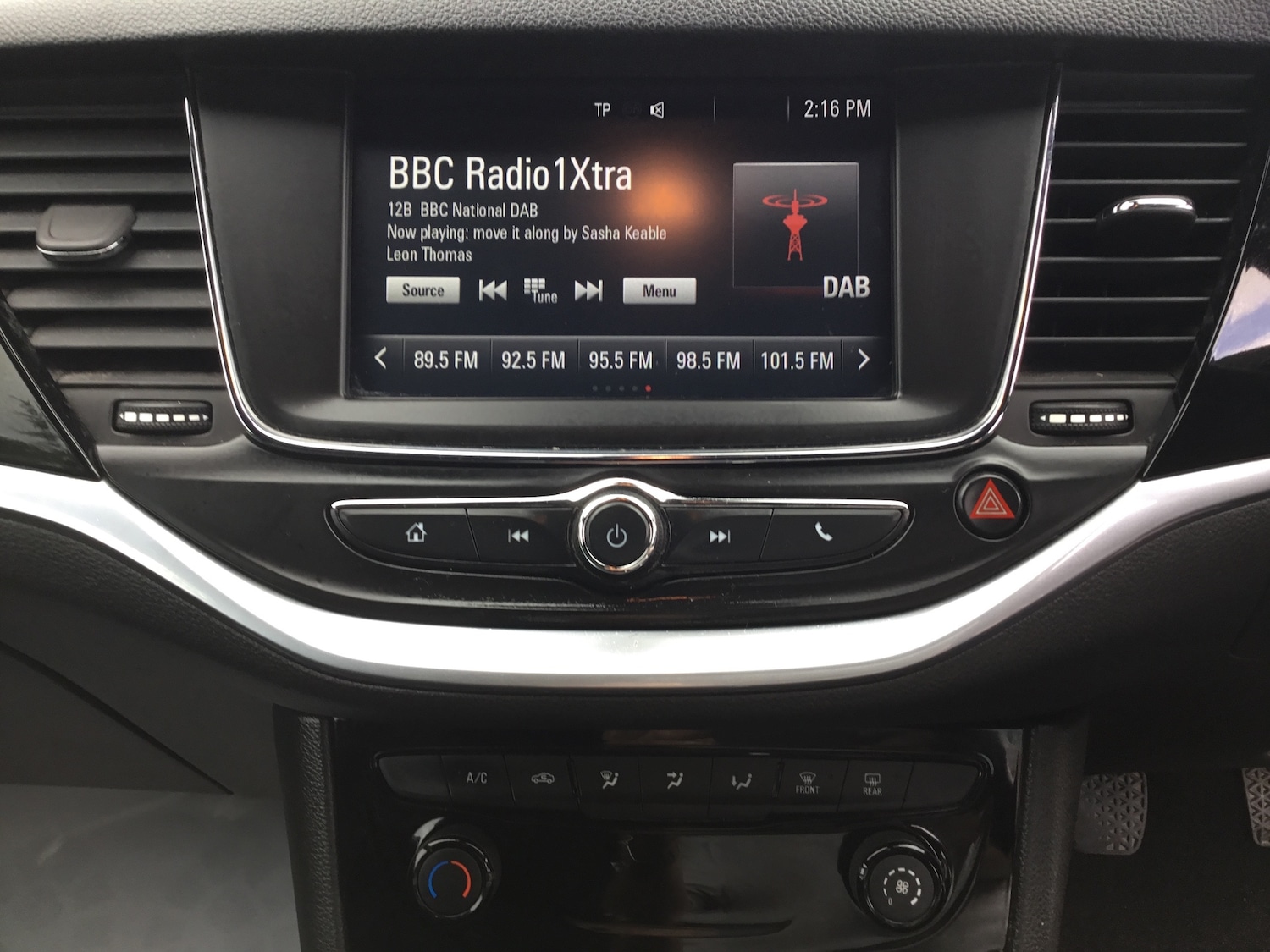 Used Vauxhall Astra 2016 for sale - 76017456: Photo 14