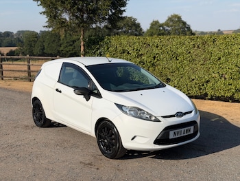 Used Ford Fiesta 2011 for sale - 79516347: Photo