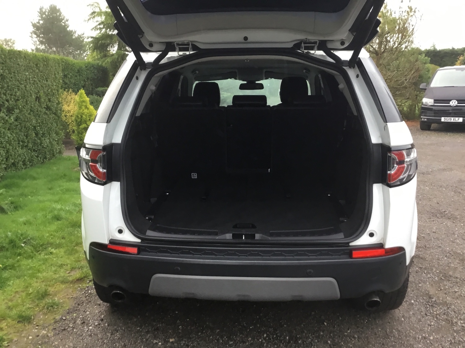 Used Land Rover Discovery Sport 2016 for sale - 76625025: Photo 11