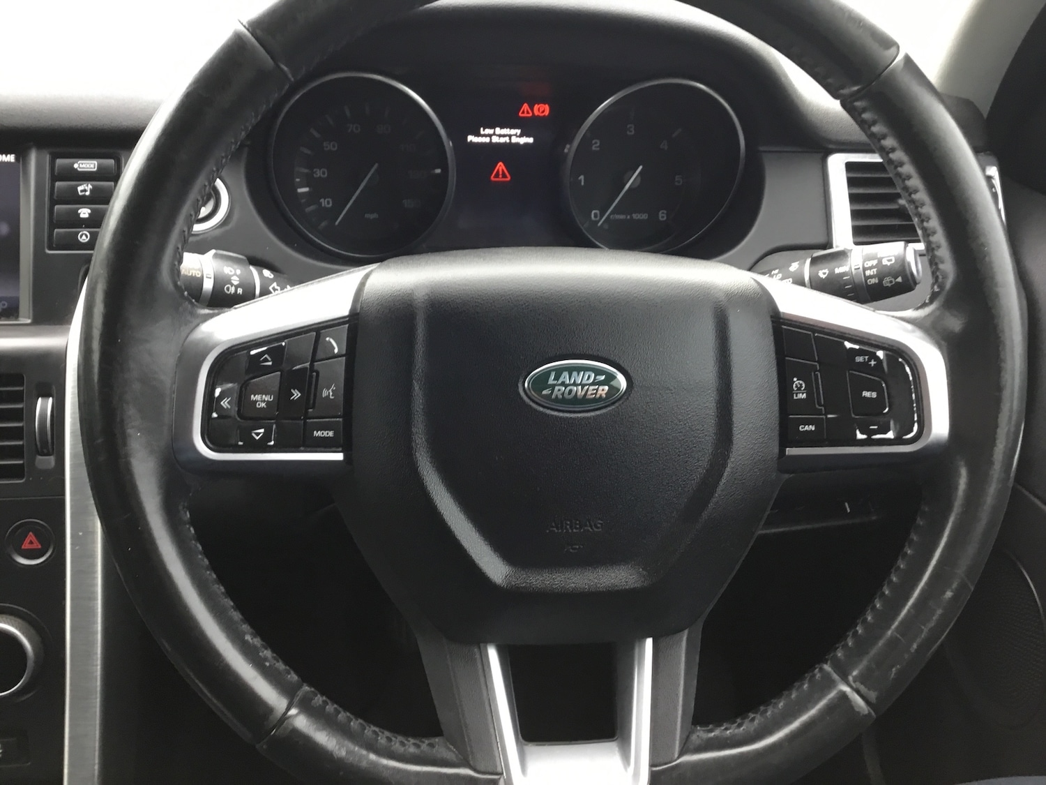 Used Land Rover Discovery Sport 2016 for sale - 76625025: Photo 18