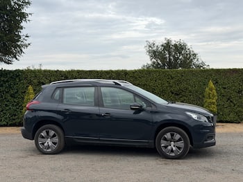Used Peugeot 2008 2018 for sale - 79527889: Photo