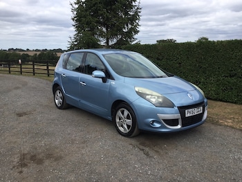 Renault - Scenic