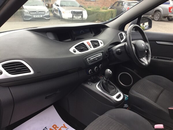 Used Renault Scenic 2011 for sale - 75673481: Photo 8