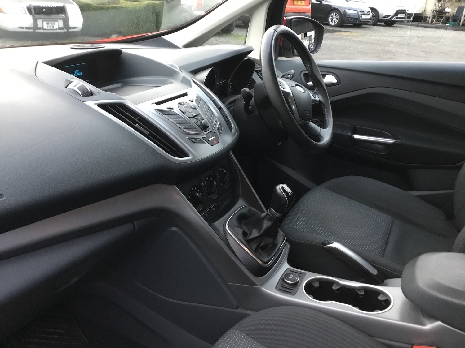 Used Ford C-Max 2014 for sale - 77001919: Photo 9