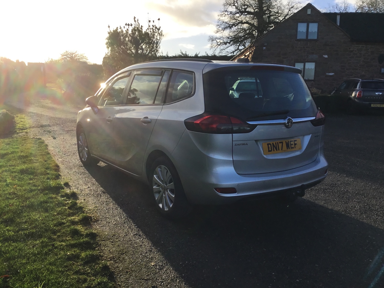 Used Vauxhall Zafira 2017 for sale - 77001251: Photo 4