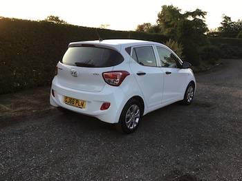 Used Hyundai i10 2016 for sale - 75604320: Photo