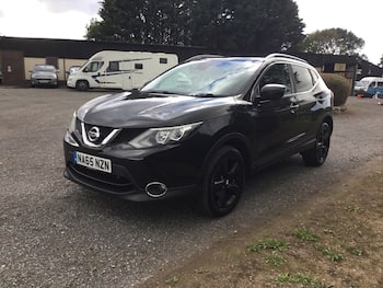 Used Nissan Qashqai 2015 for sale - 79800435: Photo