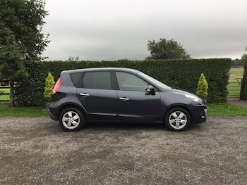 2012 (61) - 1.5 dCi 110 Dynamique TomTom 5dr