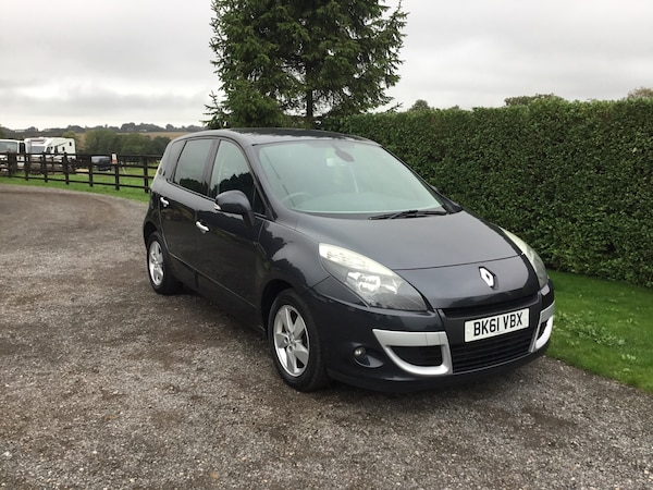 Used Renault Scenic 2012 for sale - 76016913: Photo 2