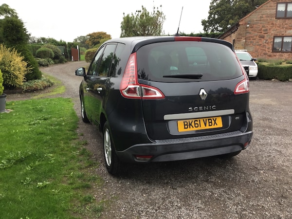 Used Renault Scenic 2012 for sale - 76016913: Photo 5