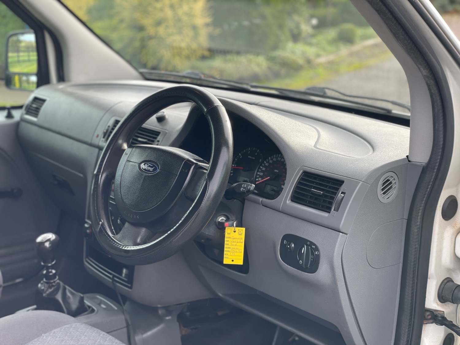 Used Ford Transit Connect 2004 for sale - 74736523: Photo 11