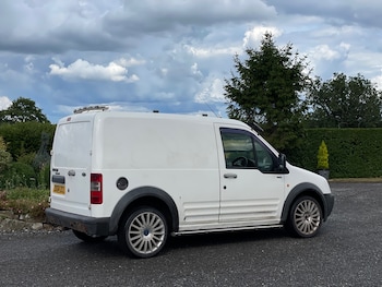 Used Ford Transit Connect 2004 for sale - 74736523: Photo