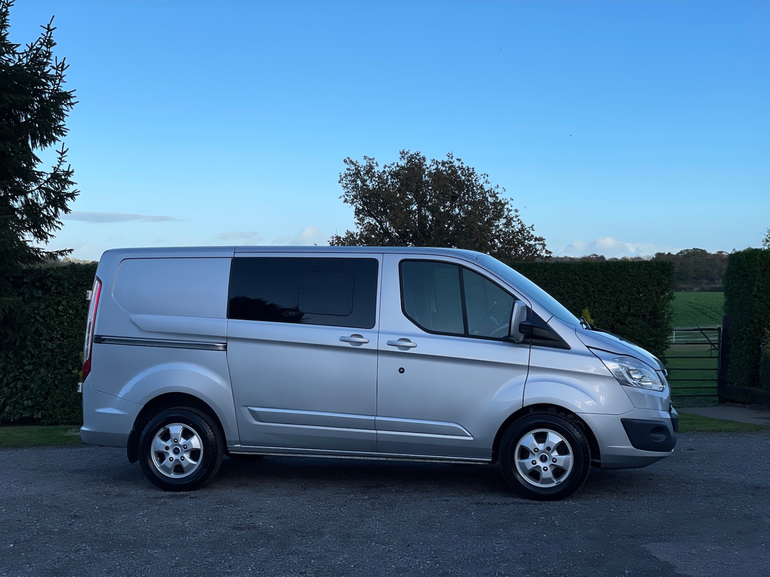 Used Ford Transit Custom 2018 for sale - 76382395: Photo 2