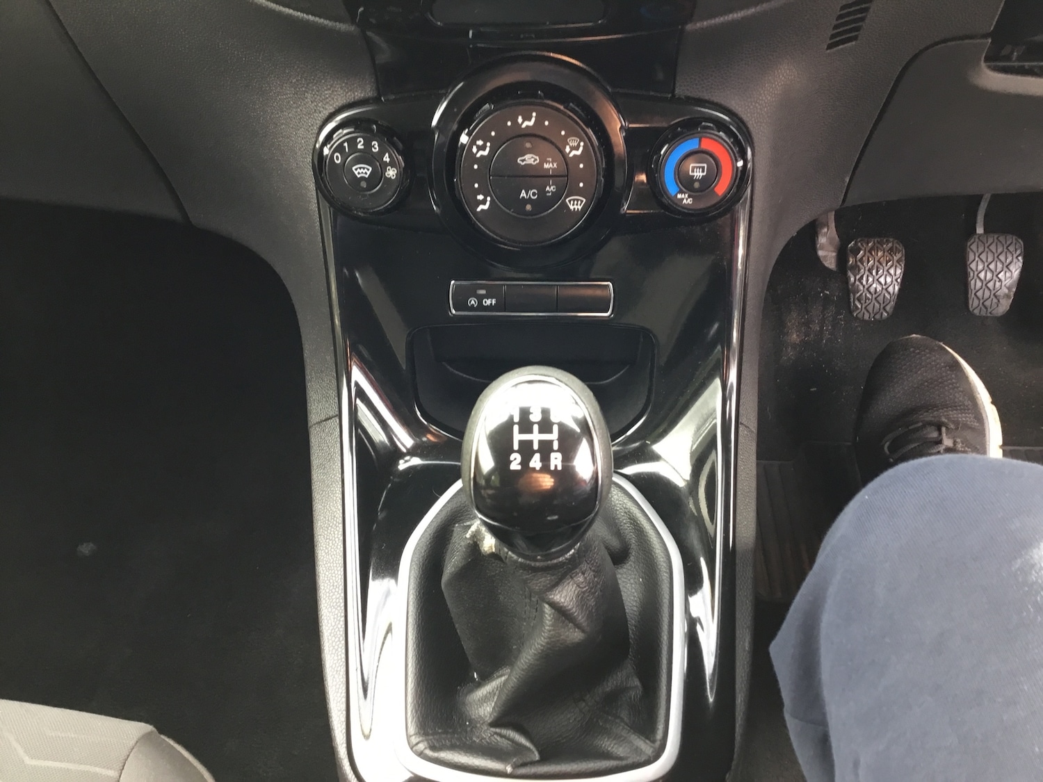 Used Ford Fiesta 2014 for sale - 76340525: Photo 16