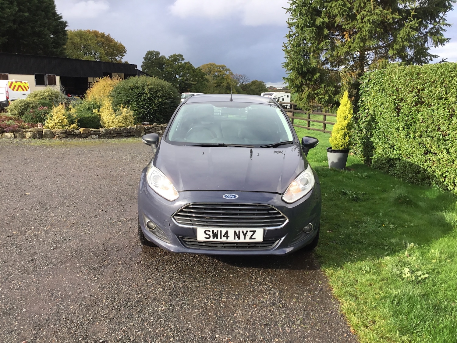 Used Ford Fiesta 2014 for sale - 76340525: Photo 3