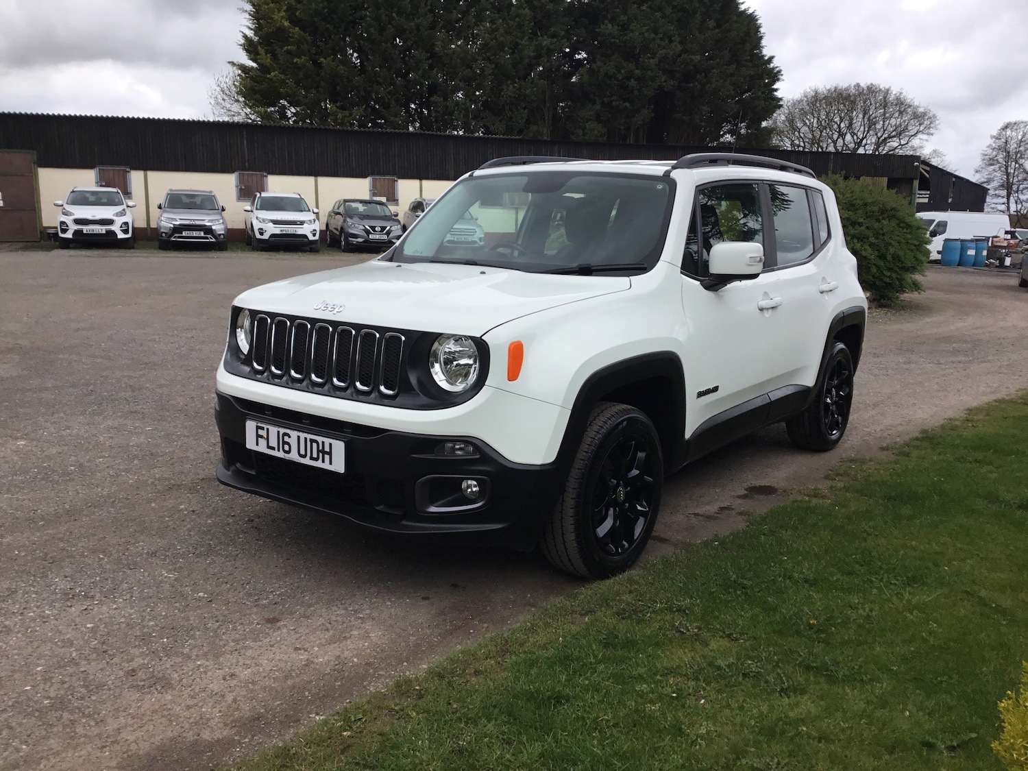 Used Jeep Renegade 2016 for sale - 78140050: Photo 4
