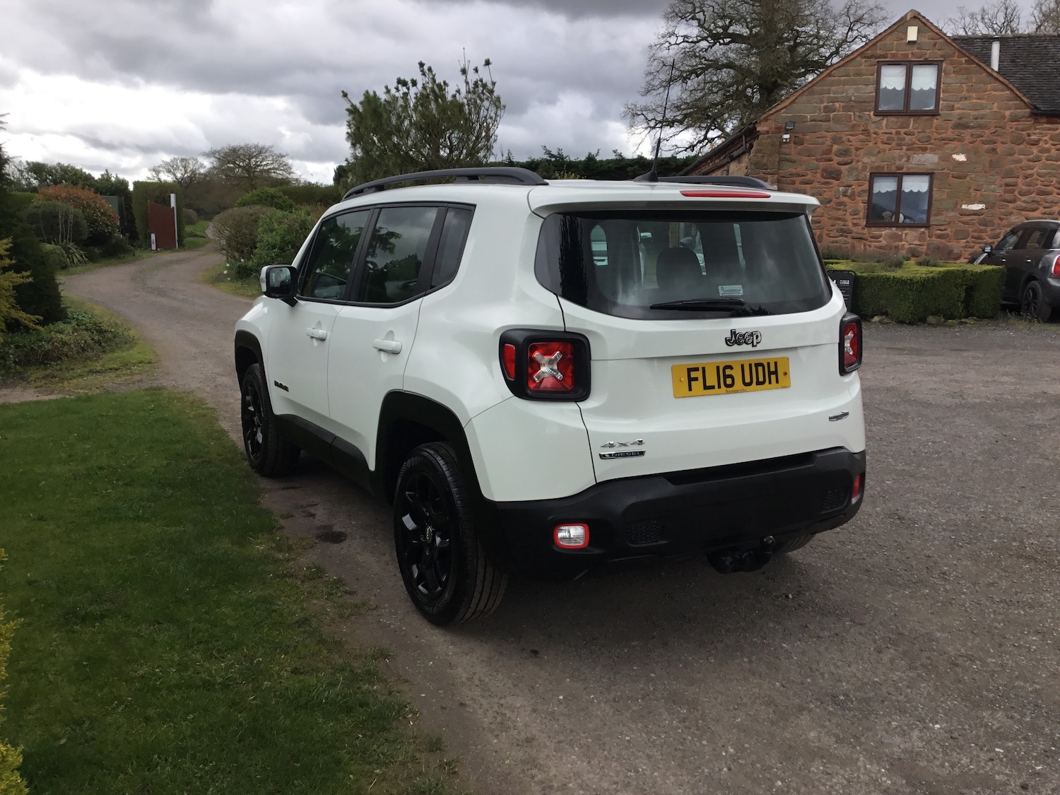 Used Jeep Renegade 2016 for sale - 78140050: Photo 5
