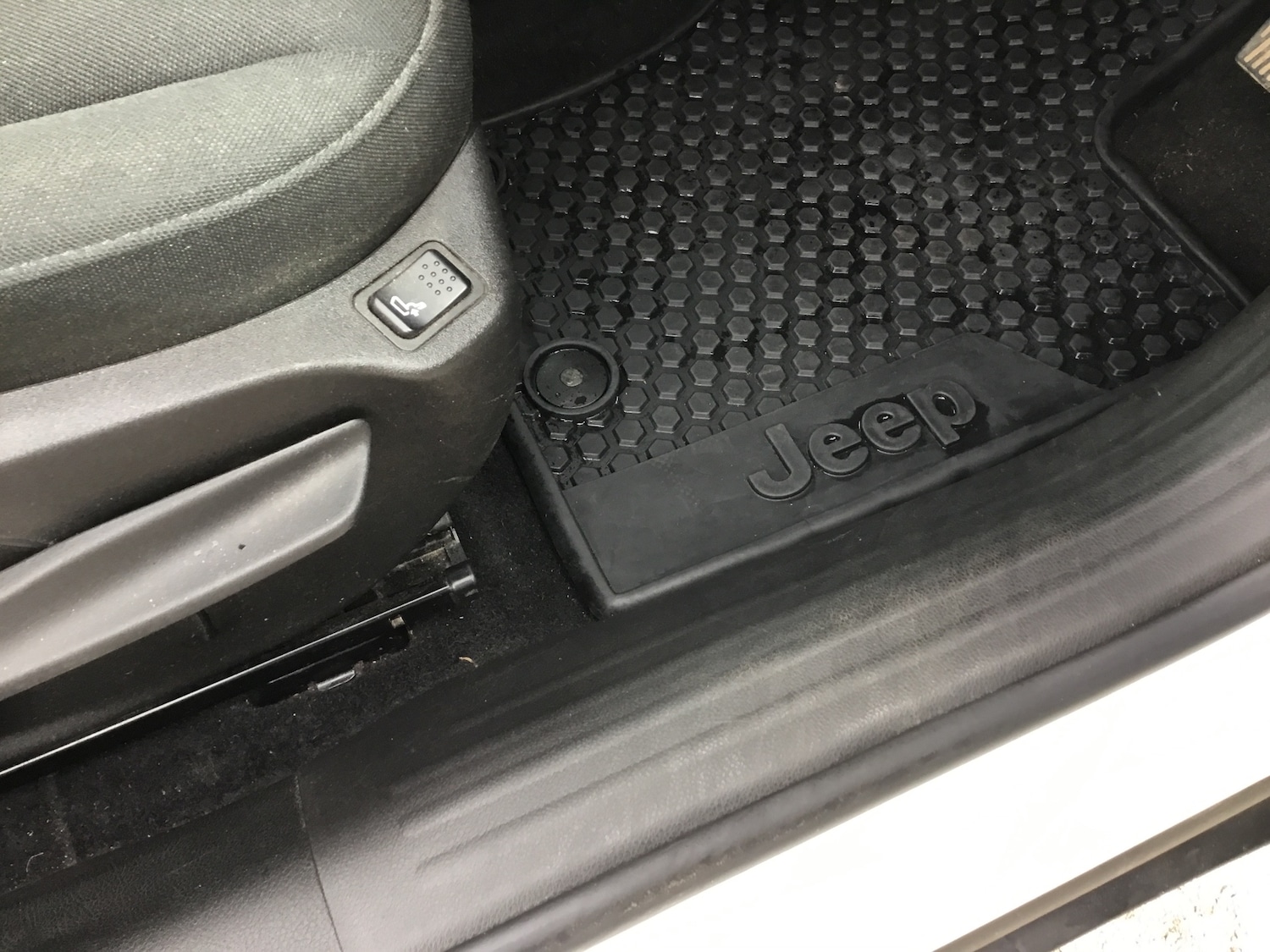 Used Jeep Renegade 2016 for sale - 78140050: Photo 8