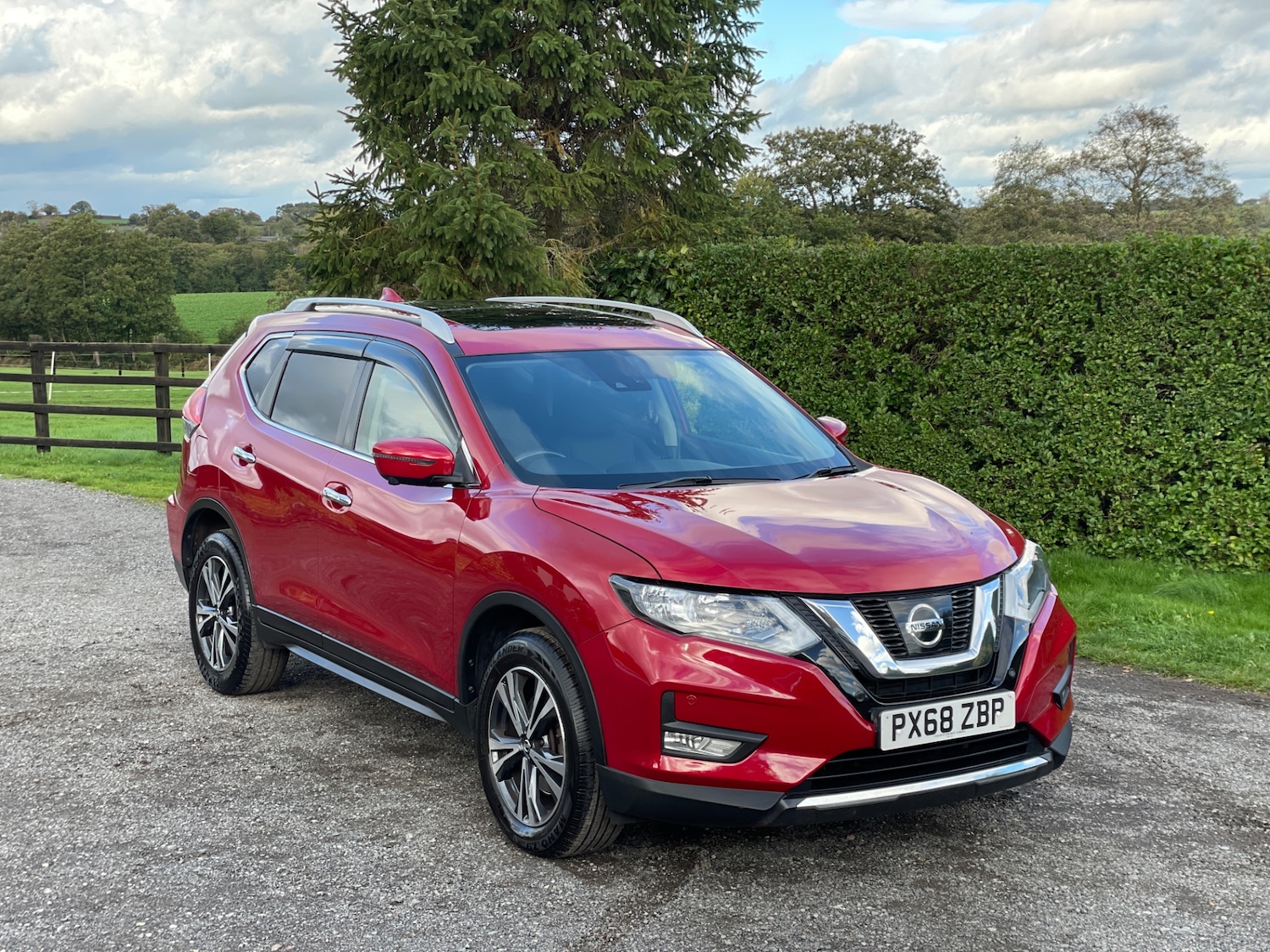 Used Nissan X-Trail 2018 for sale - 76334988: Photo 1