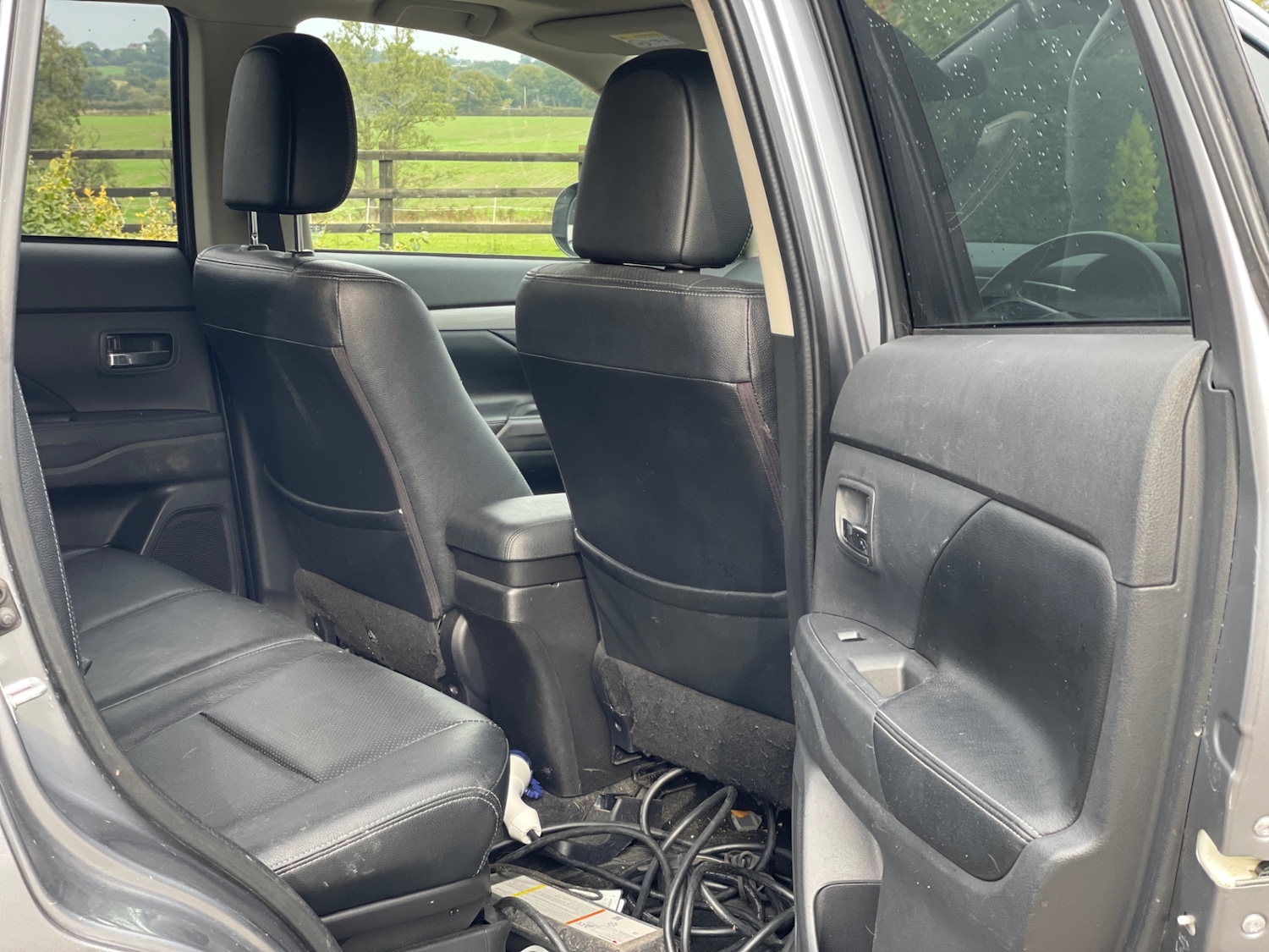 Used Mitsubishi Outlander 2015 for sale - 76092015: Photo 10