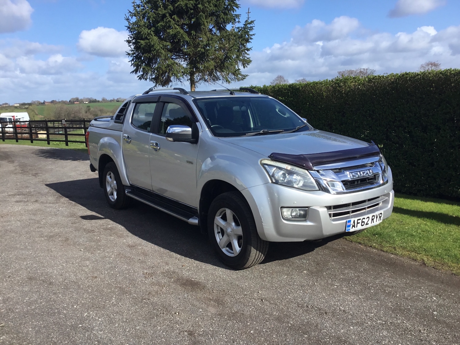Used Isuzu D-Max 2012 for sale - 78054436: Photo 2