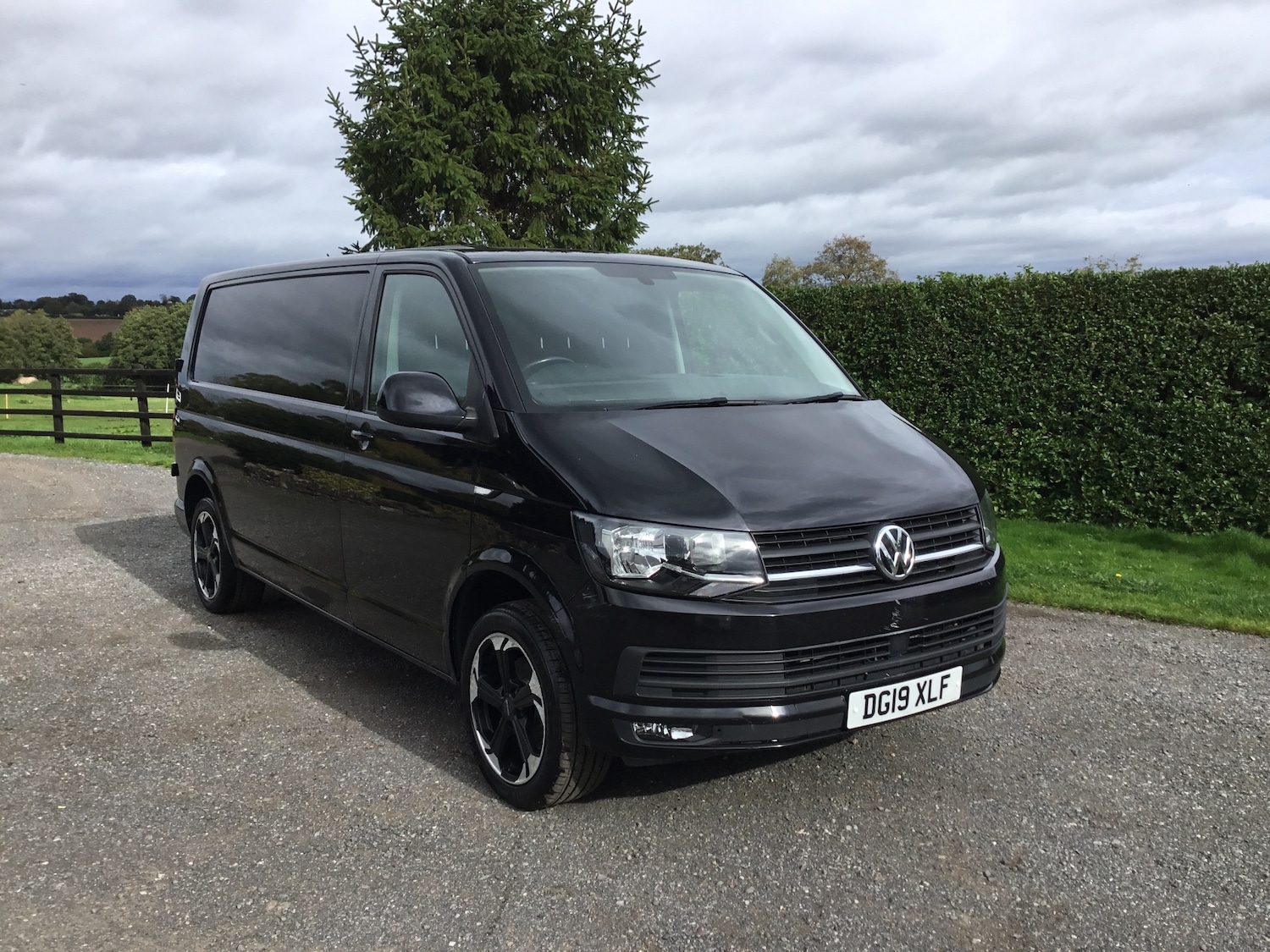 Used Volkswagen Transporter 2019 for sale - 75145300: Photo 17