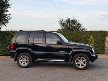 Used Jeep Cherokee 2004 for sale - 79632866: Photo