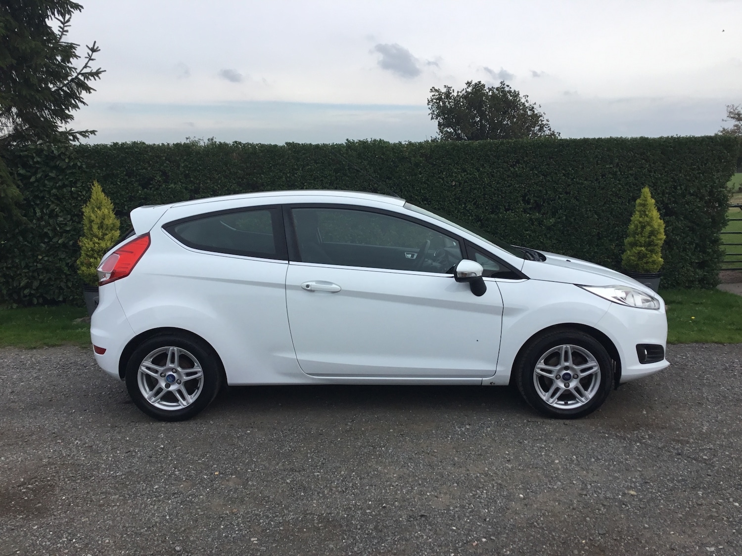 Used Ford Fiesta 2013 for sale - 76089858: Photo 1