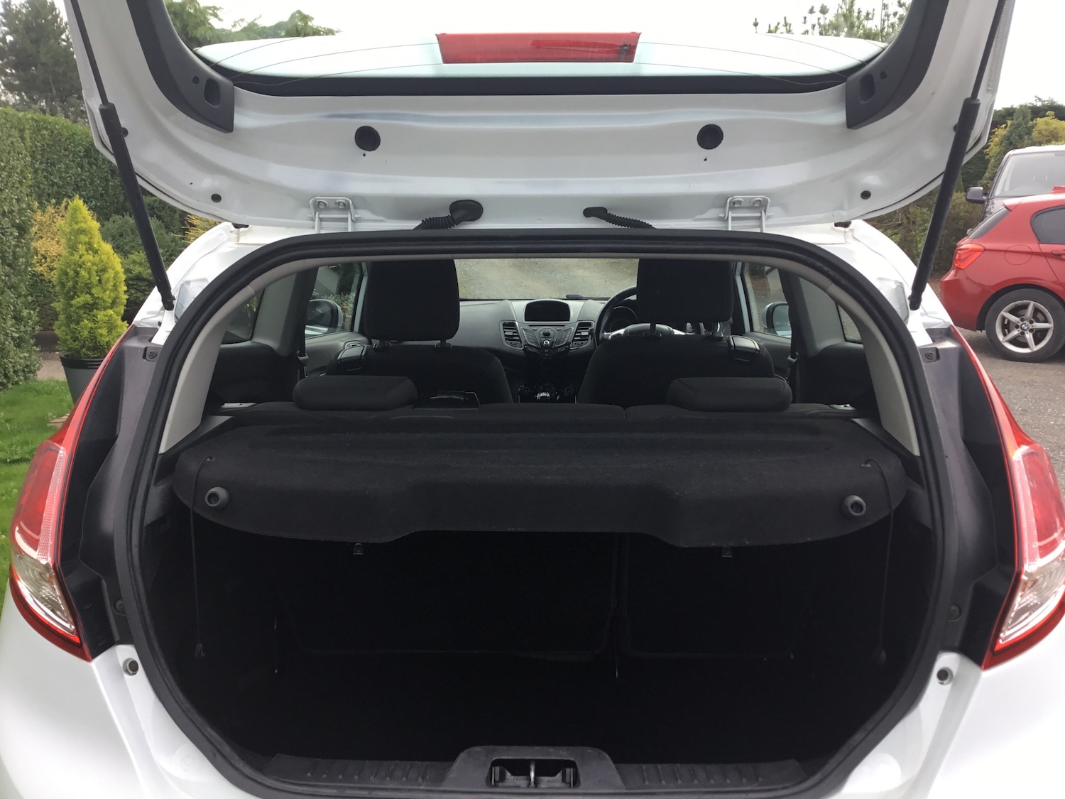 Used Ford Fiesta 2013 for sale - 76089858: Photo 16