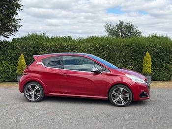 Used Peugeot 208 2017 for sale - 78938407: Photo