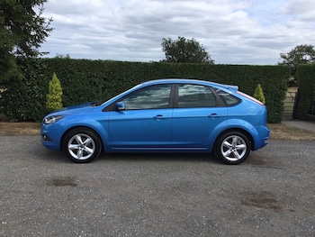 Used Ford Focus 2010 for sale - 75673412: Photo