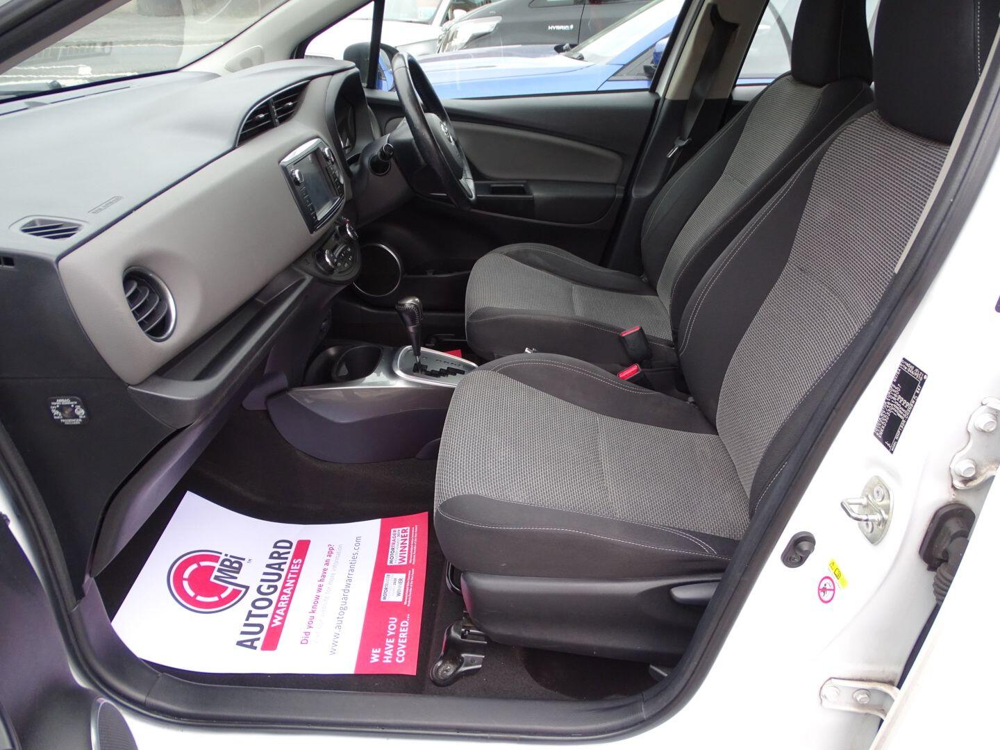 Used Toyota Yaris 2015 for sale - 76247942: Photo 15