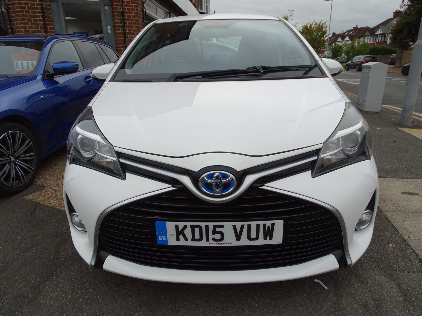 Used Toyota Yaris 2015 for sale - 76247942: Photo 24