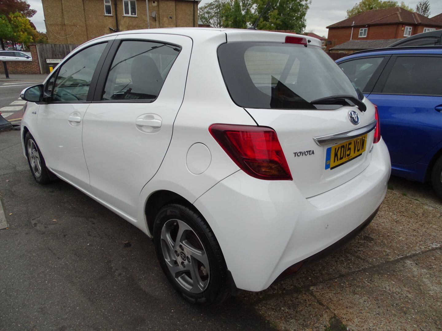 Used Toyota Yaris 2015 for sale - 76247942: Photo 7