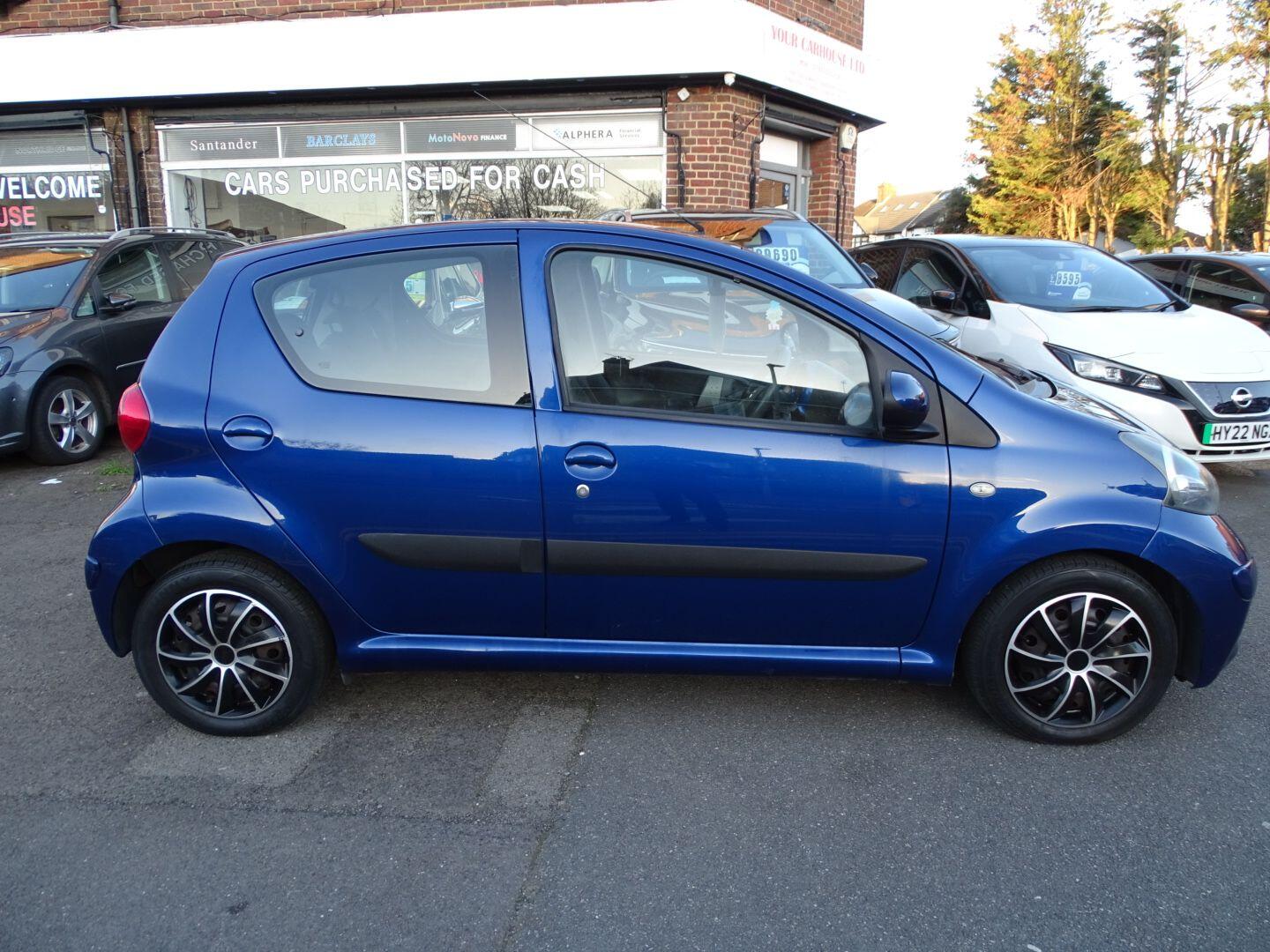 Used Toyota AYGO 2007 for sale - 77893125: Photo 4