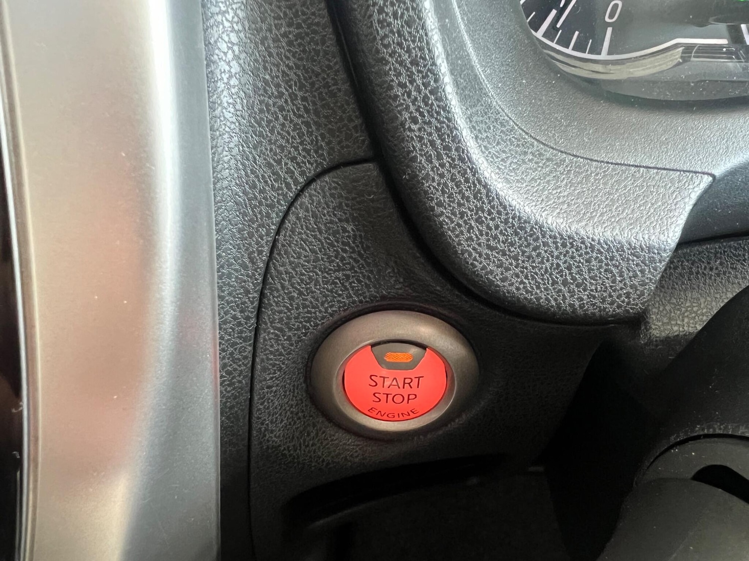 Used Nissan Note 2015 for sale - 78148126: Photo 17