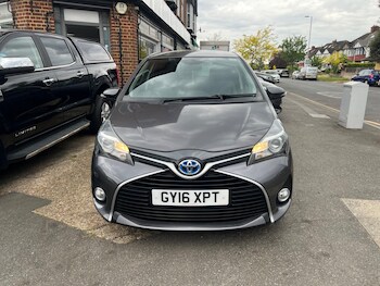 Used Toyota Yaris 2016 for sale - 78471434: Photo
