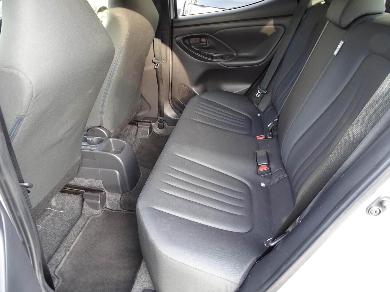 Used Toyota Yaris 2026 for sale - 77977820: Photo 18